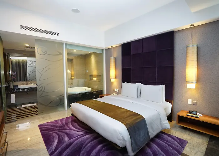 Holiday Inn Bandung Pasteur By Ihg