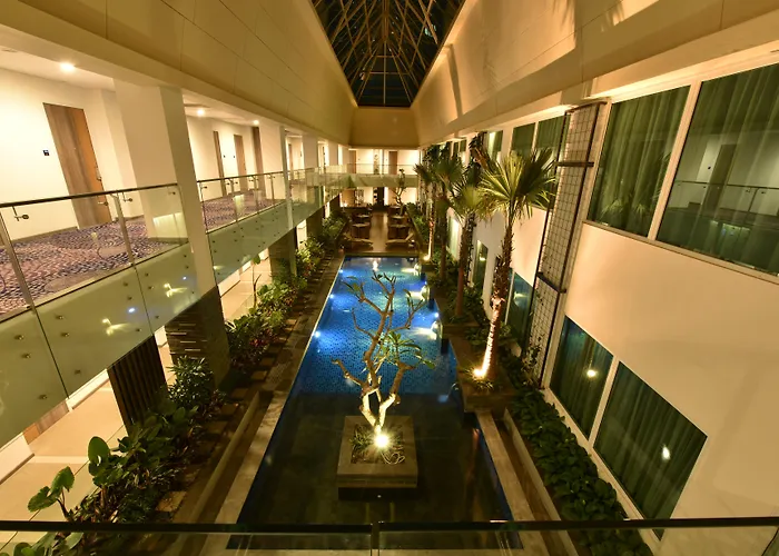 Holiday Inn Bandung Pasteur, an IHG Hotel